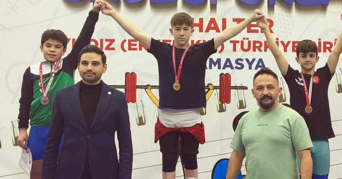 Çankırılı Halterci Abdullah Emir Alabaş Türkiye Şampiyonu Oldu