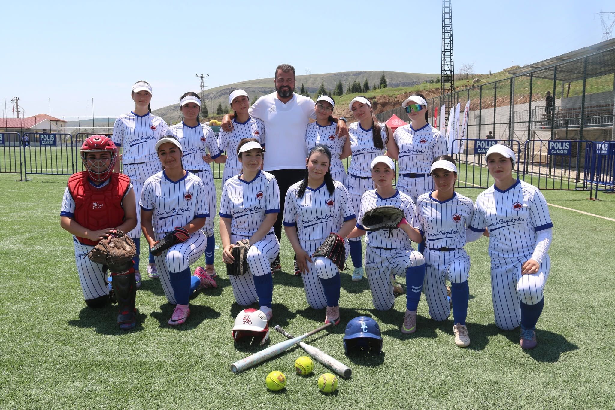 Softbol Sampiyonasi2