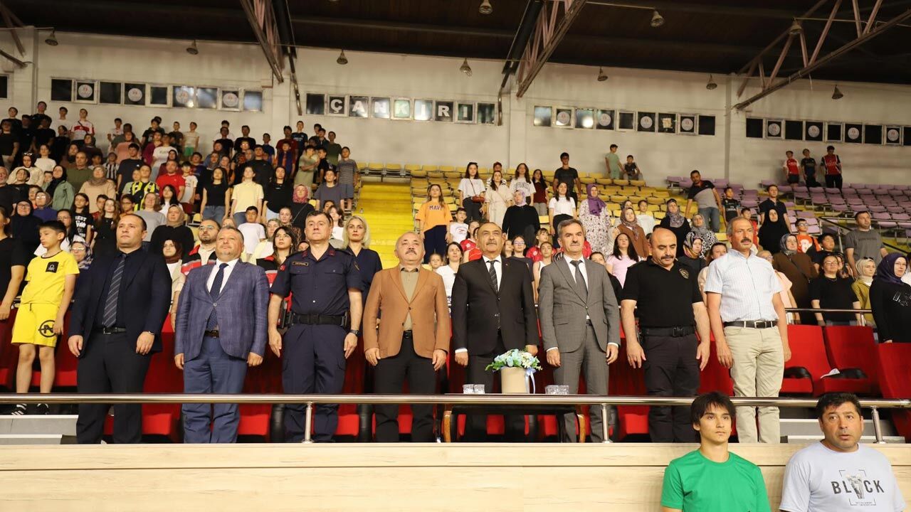 Yaz Spor Okulalri Basladi2