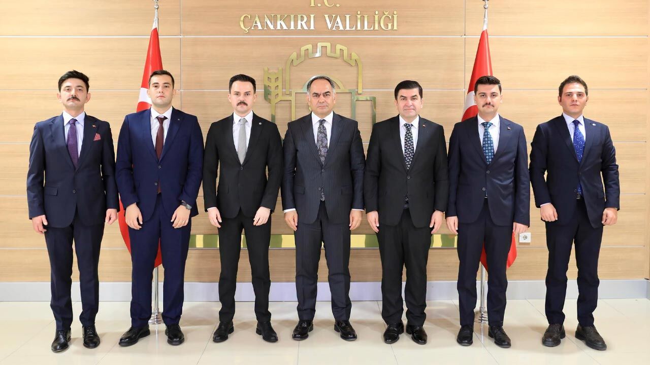 Çankırı Valisi Hüseyin Çakırtaş, yeni kaymakamları kabul etti