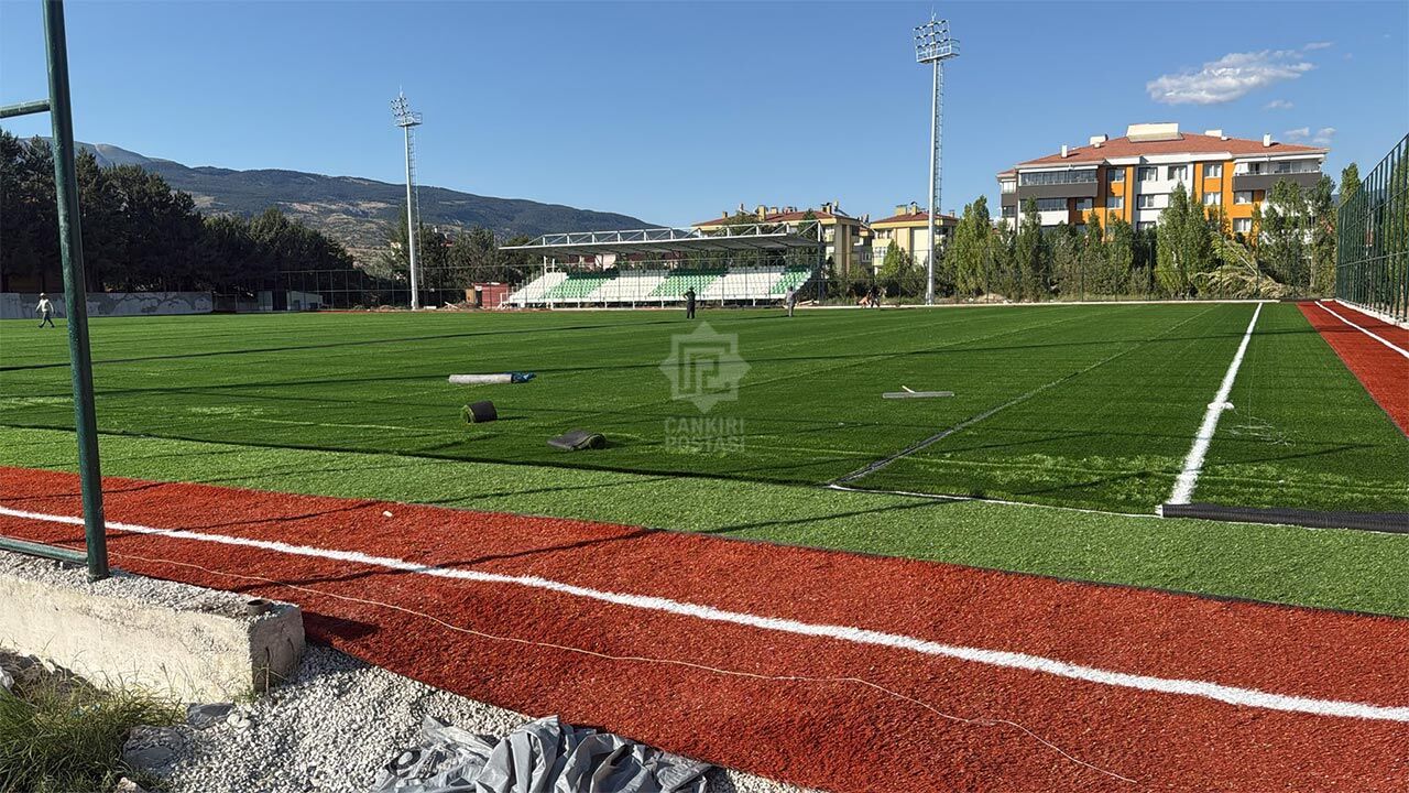 Ilgaz Ilce Stadyumu Yeni Sezona Hazirlaniyor