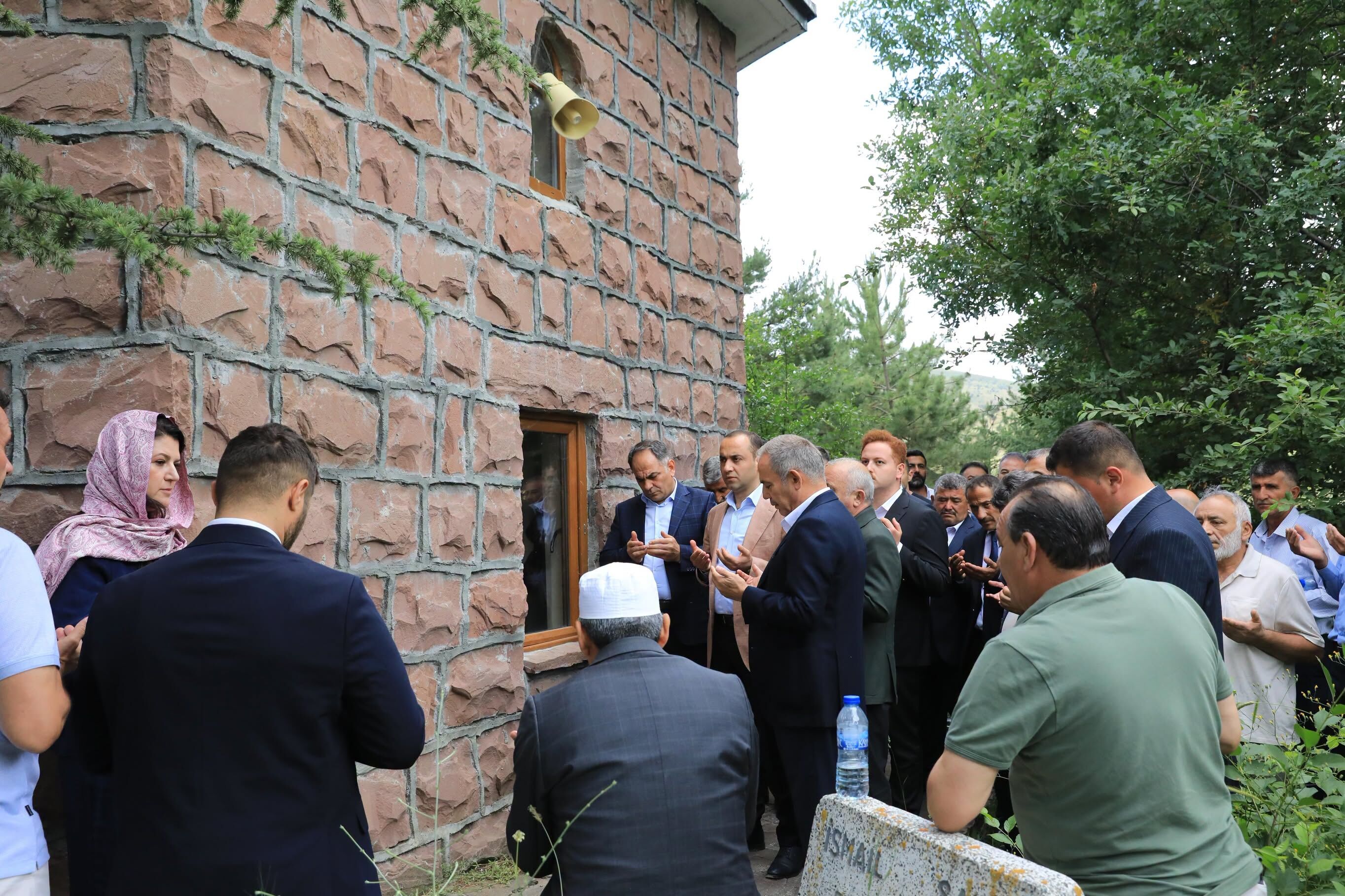 Elvan Seydi Anma Programi1