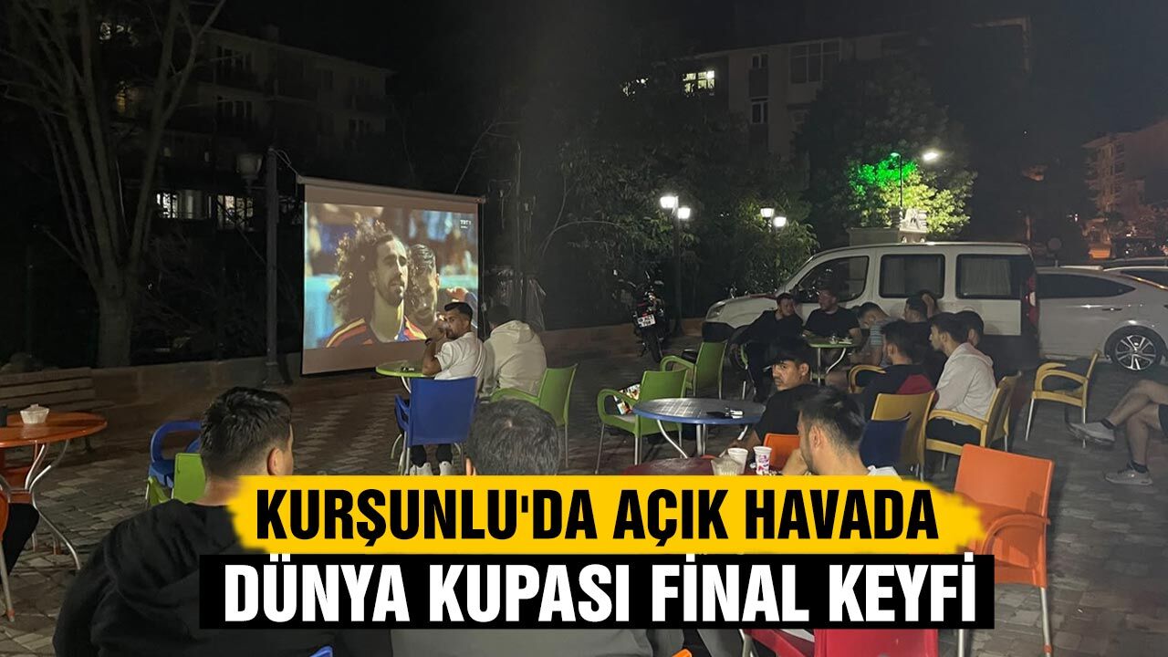 Kurşunlu'da Dünya Kupası finali açık havada izlendi