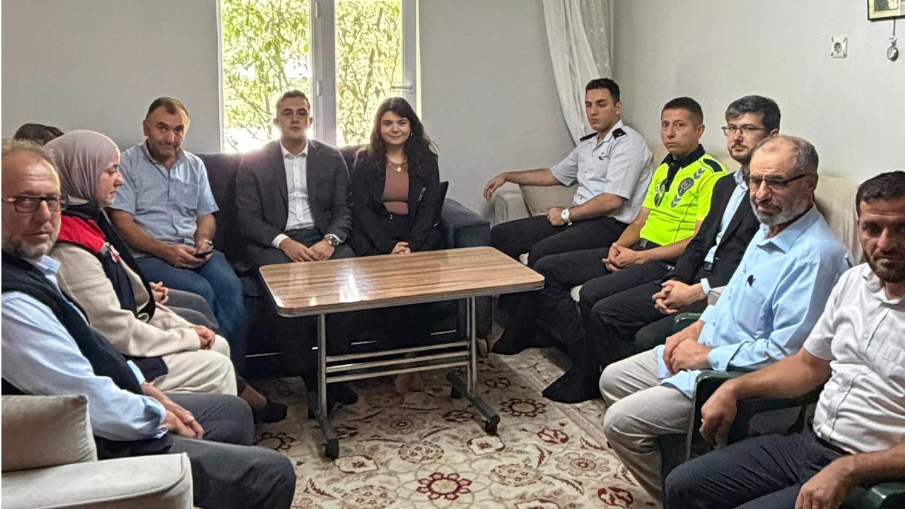 Yapraklı’da şehit ailelerine anlamlı ziyaret