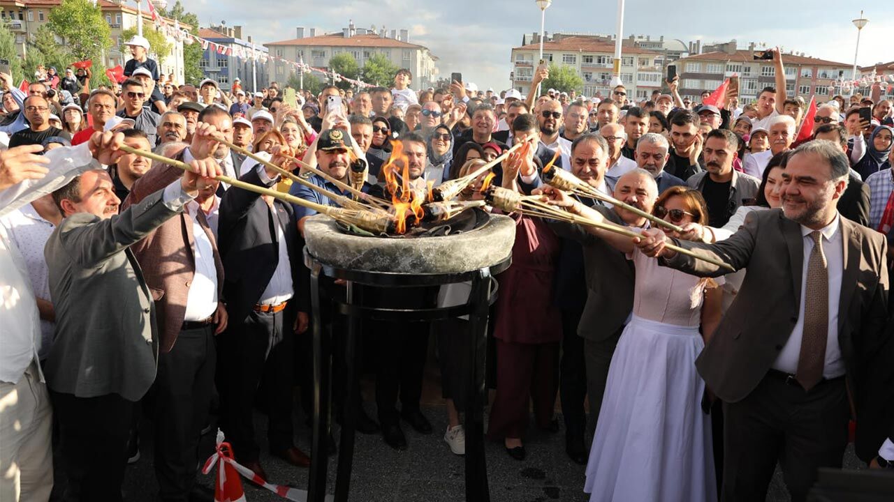 TUZFEST’26 Ateşi “Milli Birlik ve Milli Gurur” Temasıyla Yakıldı