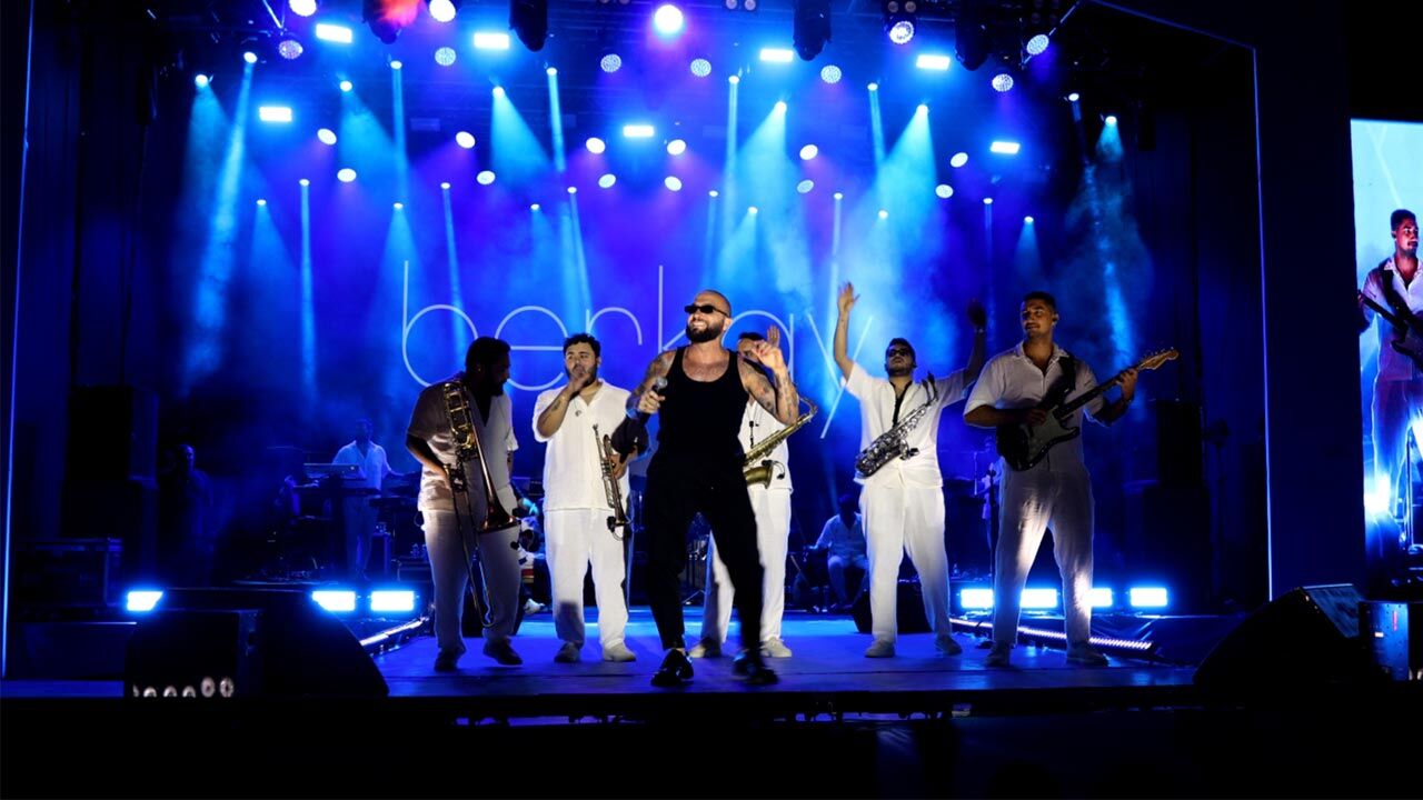 TUZFEST'26 Hande Ünsal ve Berkay konserleriyle sona erdi