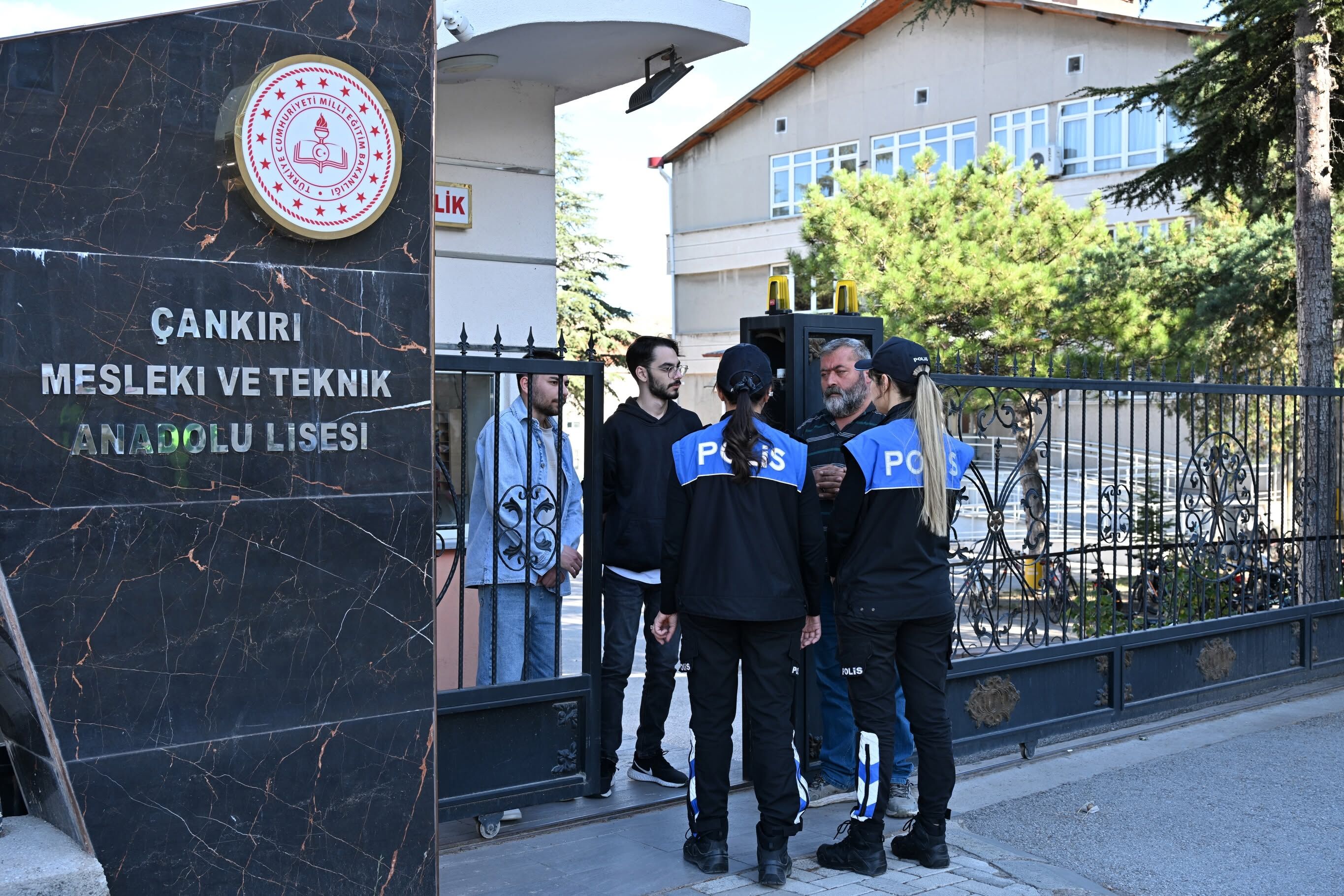 Okul Cevrelerinde Güvenlik Uygulamalari Sürüyor1