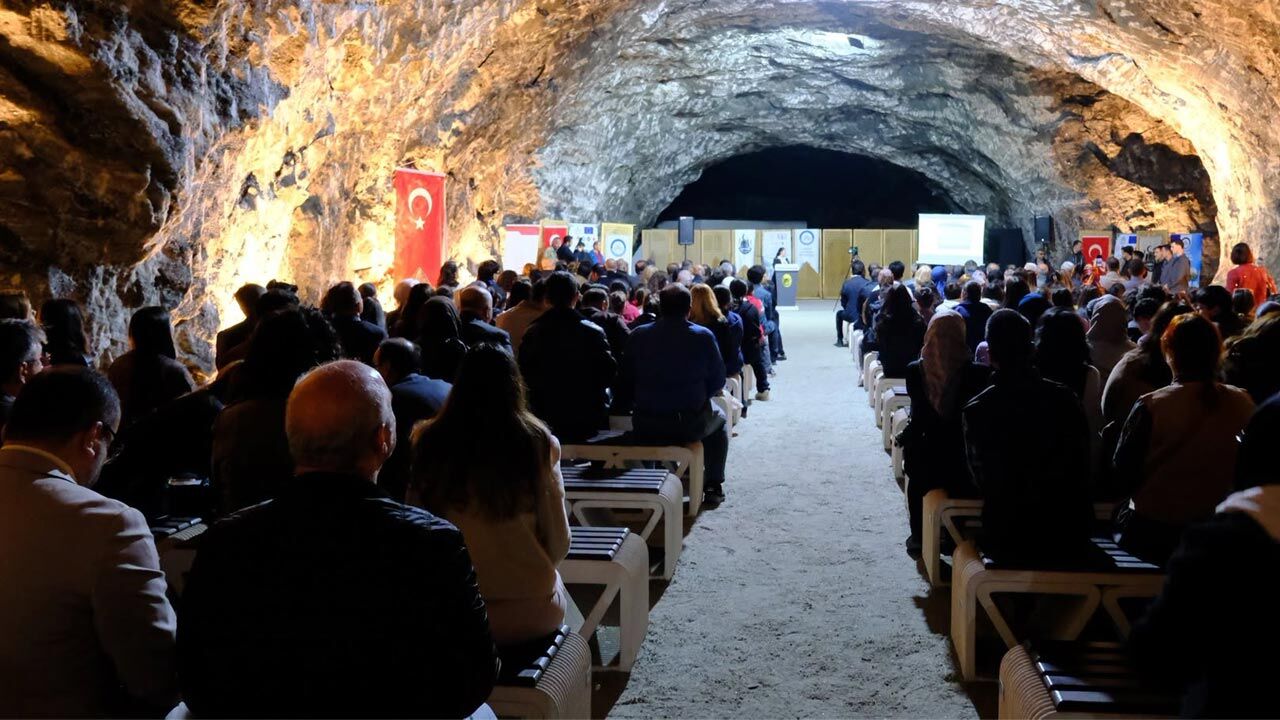 Doganin Sesi Tuz Sehrinde Yankilandi2