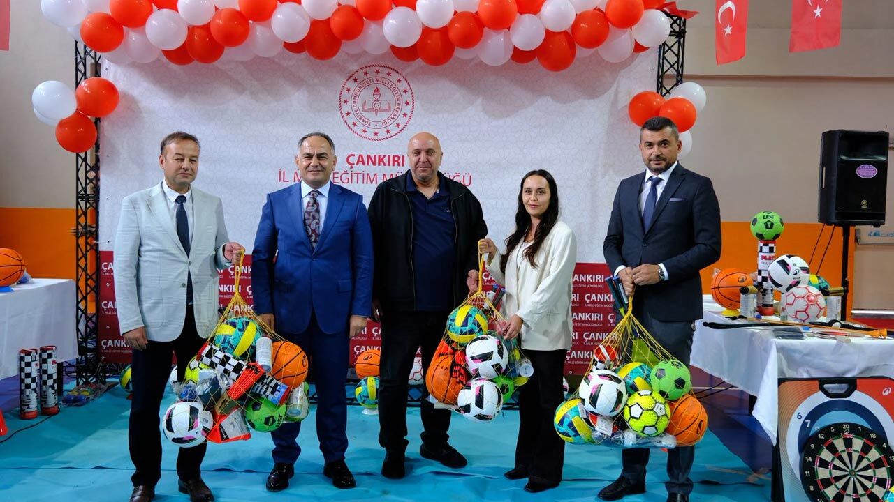Çankırı’da öğrencilere spor desteği: Malzemeler okullara teslim edildi