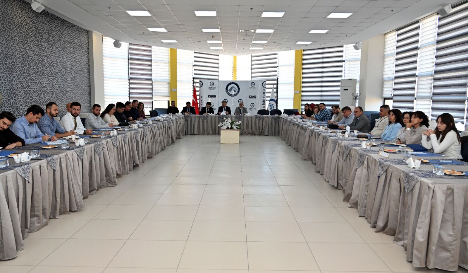 Üniversite Ve Sanayi Isbirligi Konusuldu1