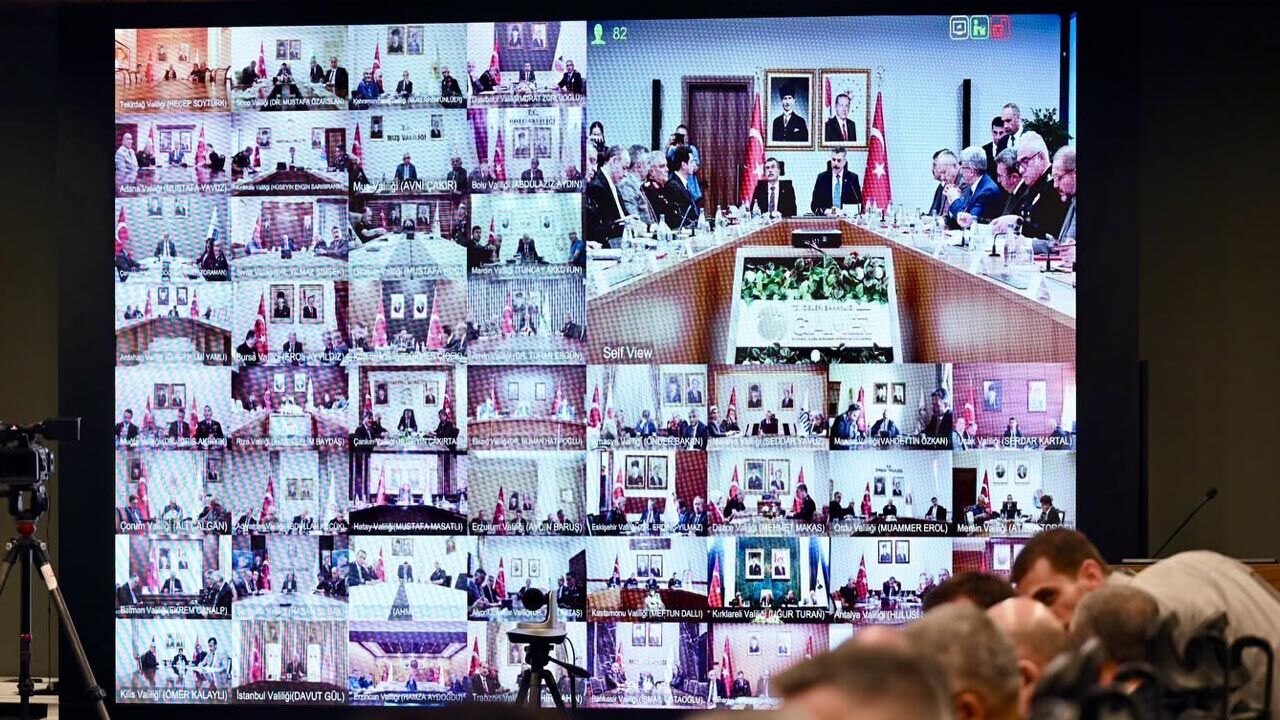Valiler Okul Güvenligi Toplantisinda Biraraya Geldi1