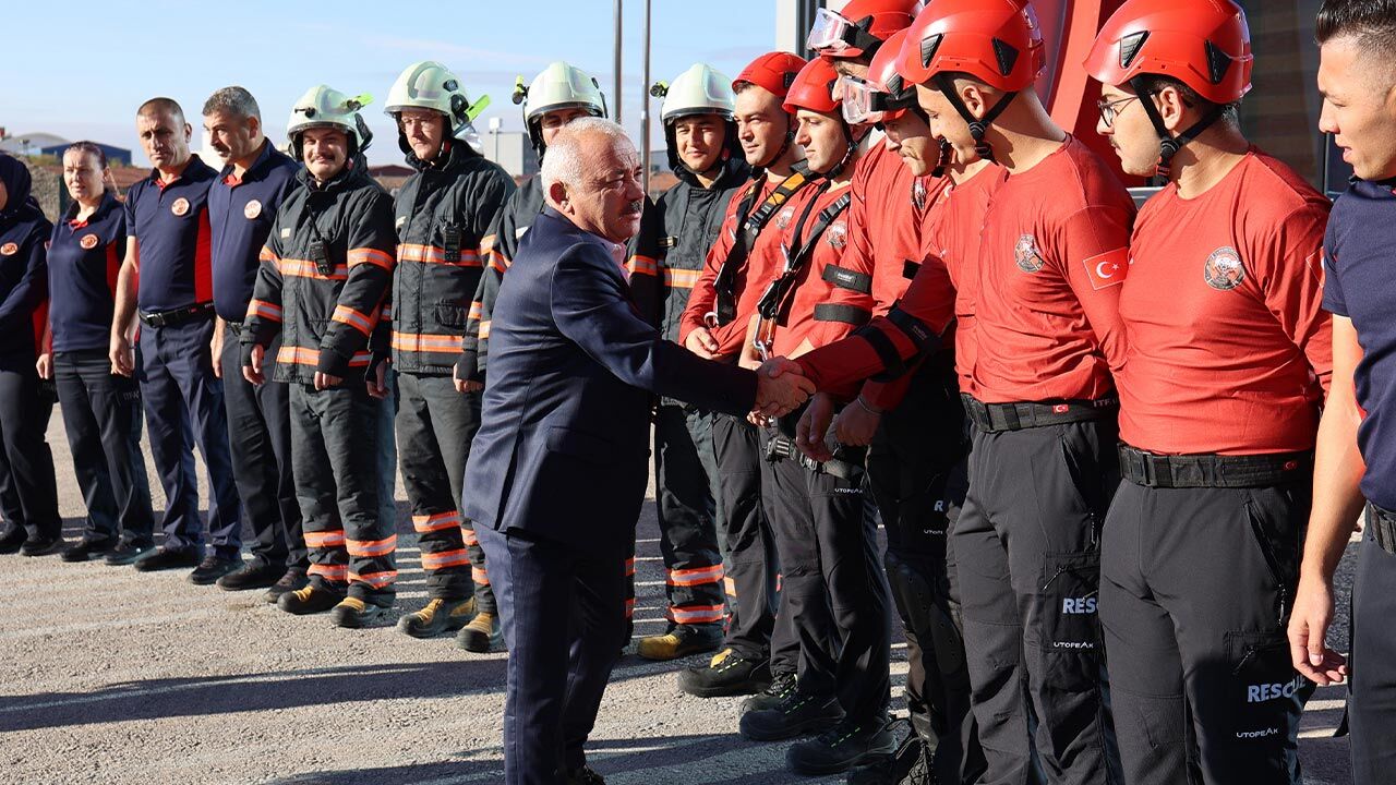 Başkan Esen İtfaiye Teşkilatının 312. yaşını personeliyle kutladı