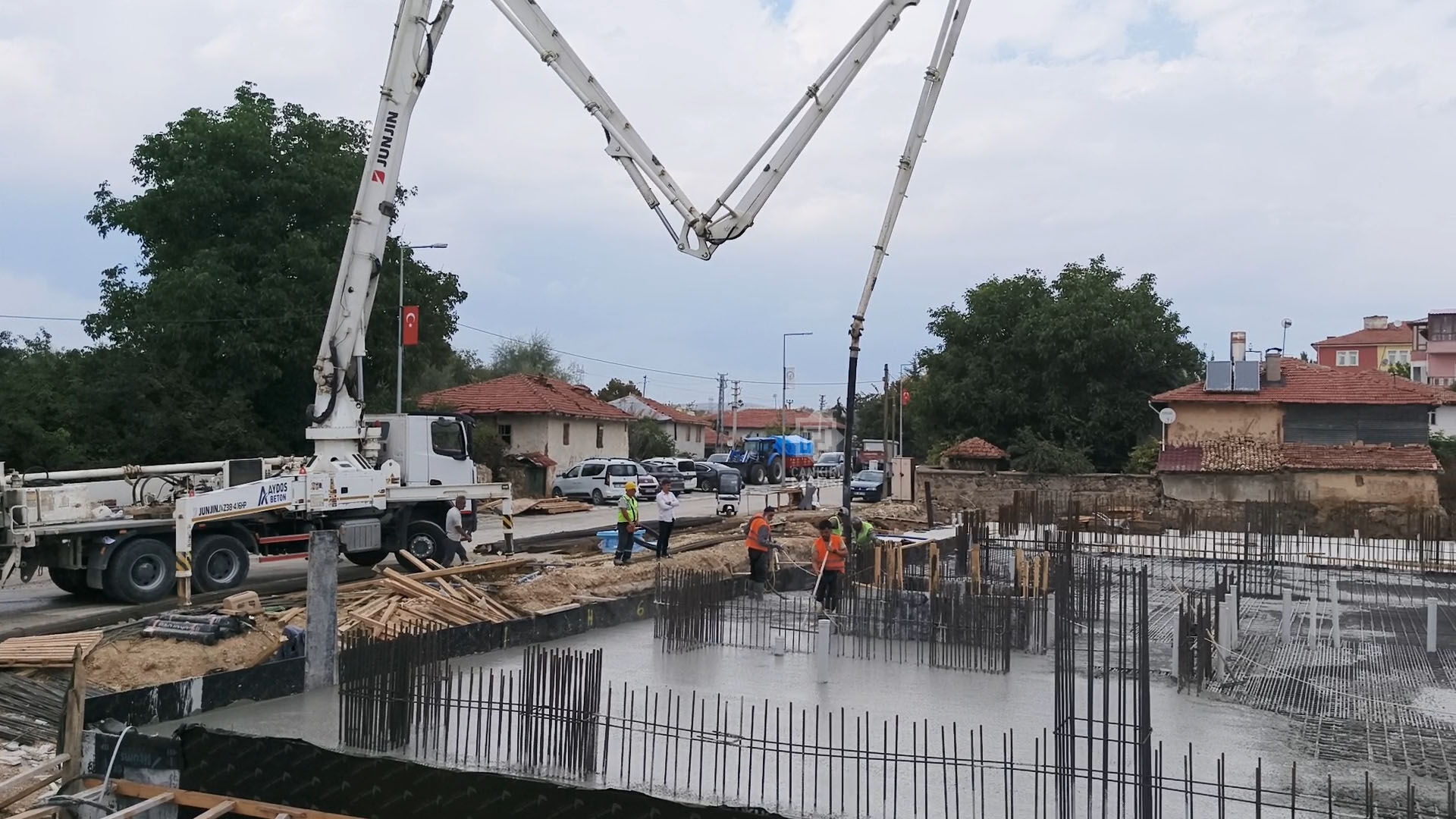 Atkaracaalkr Modern Belediye Binasi Temel 3
