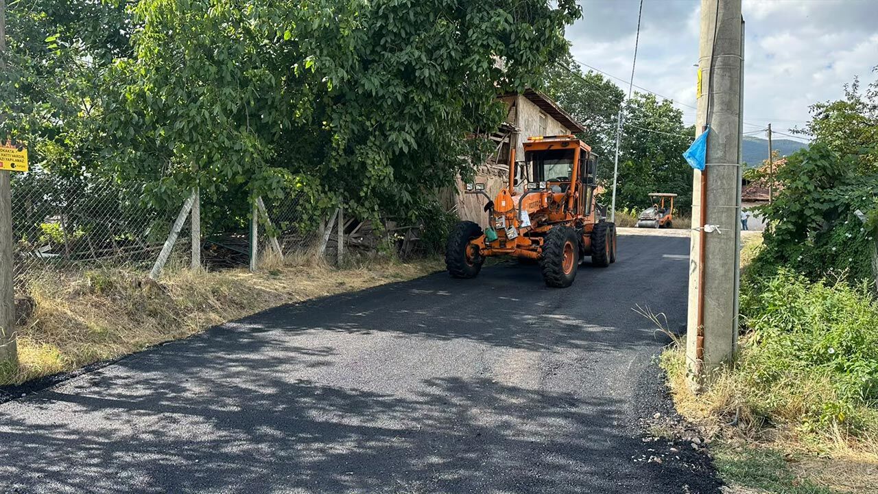 Eldivanda Asfalt Mesaisi1