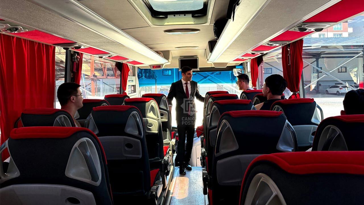Kursunludan Hakkariye Y Uzanan Yolculuk1