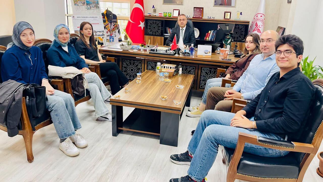 Göreve yeni başlayan hekimlerden Sağlık Müdürü Bulut’a ziyaret