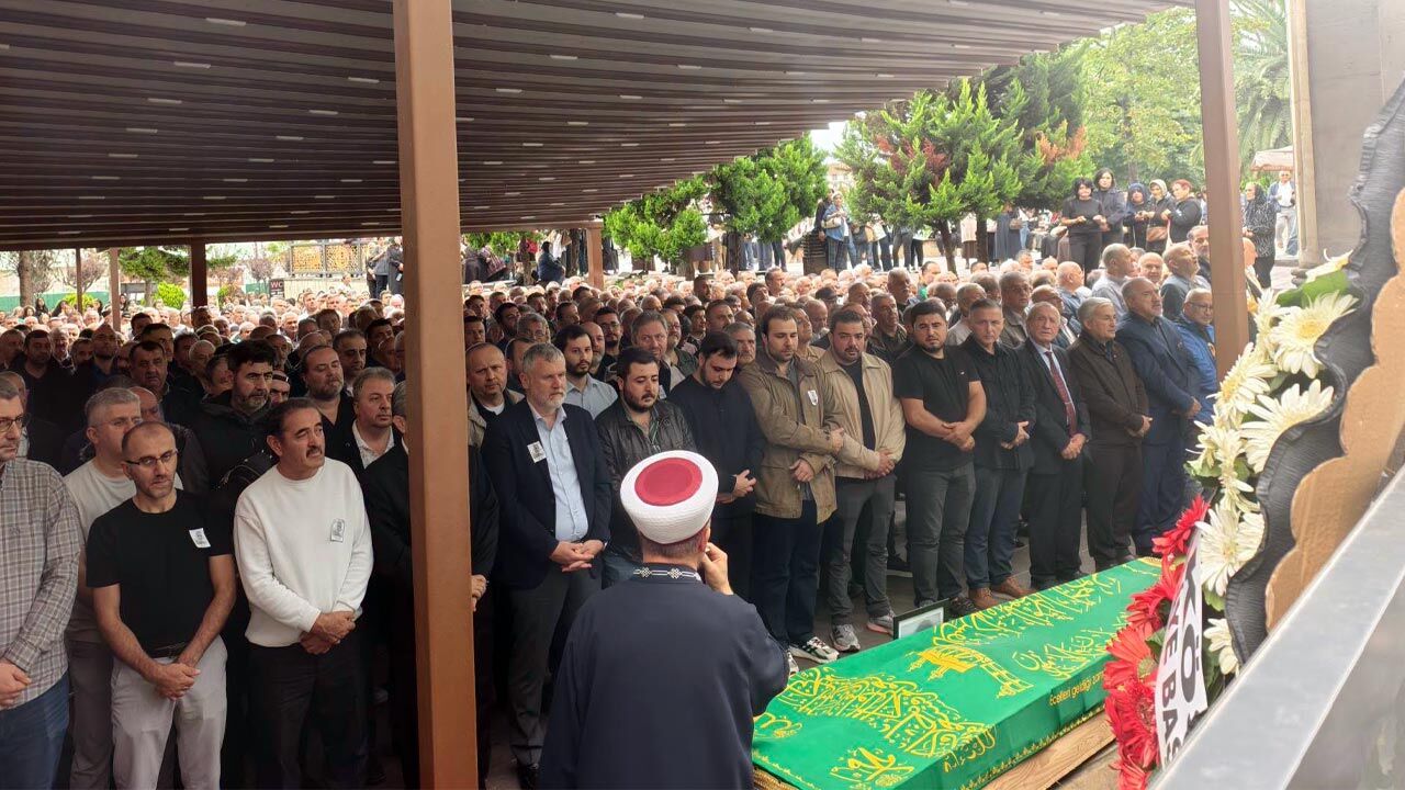 Cankirili Doktor Kalbine Yenik Düstü