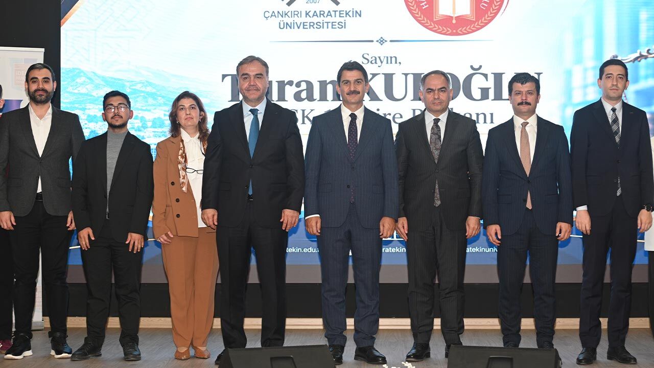 Kuloğlu Caküde Hukuk Ögrenci,Leriyle Bulustu2