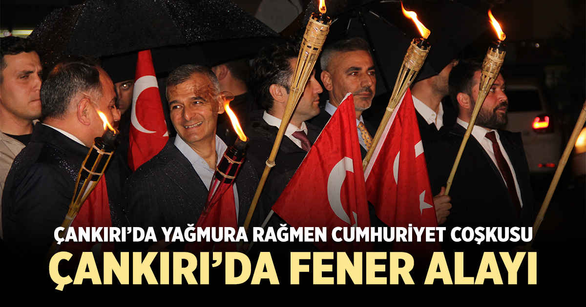 Çankırı’da yağmura rağmen Cumhuriyet coşkusu