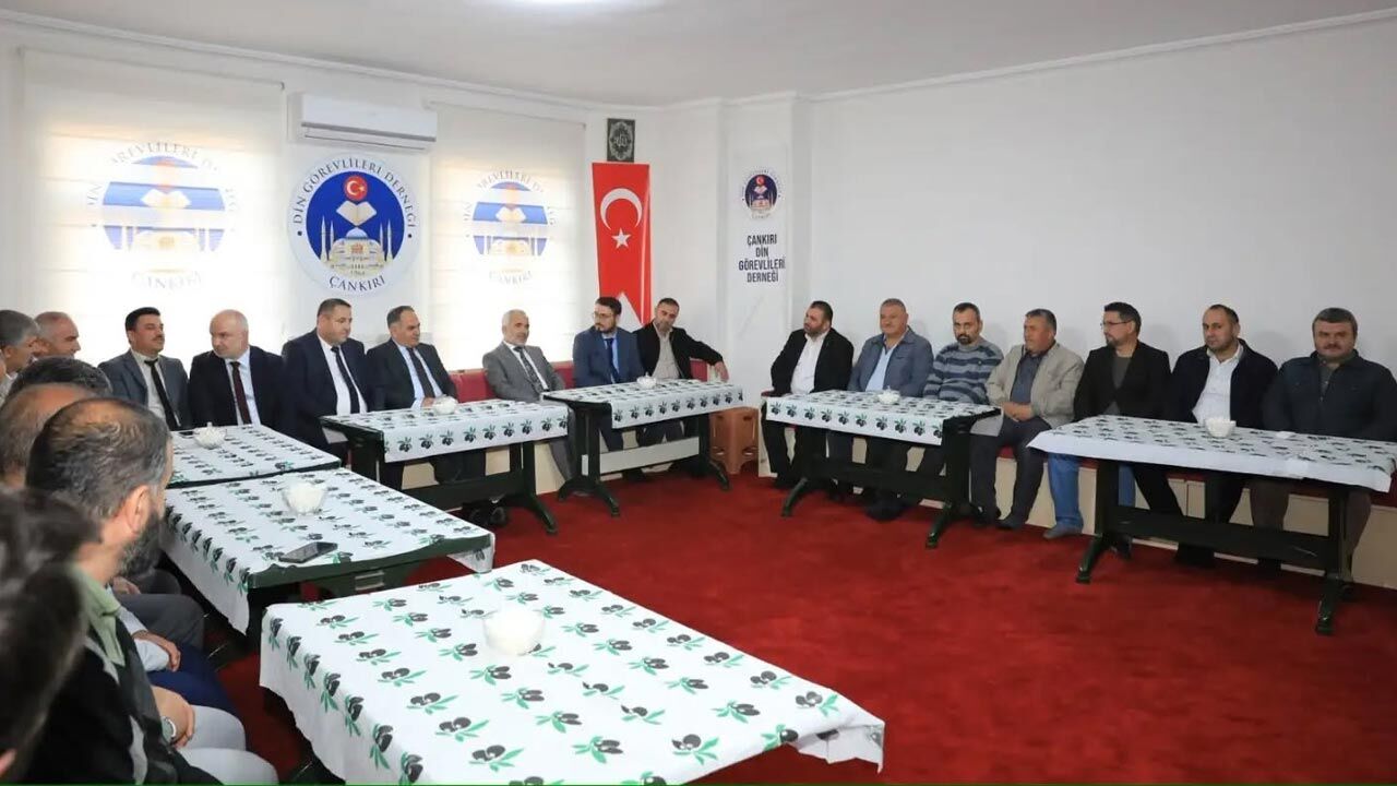 Vali Çakırtaş’tan din görevlilerine hafta ziyareti