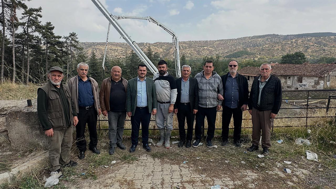 Genlerin Gelecegi Icicn Il Beton Döküldü