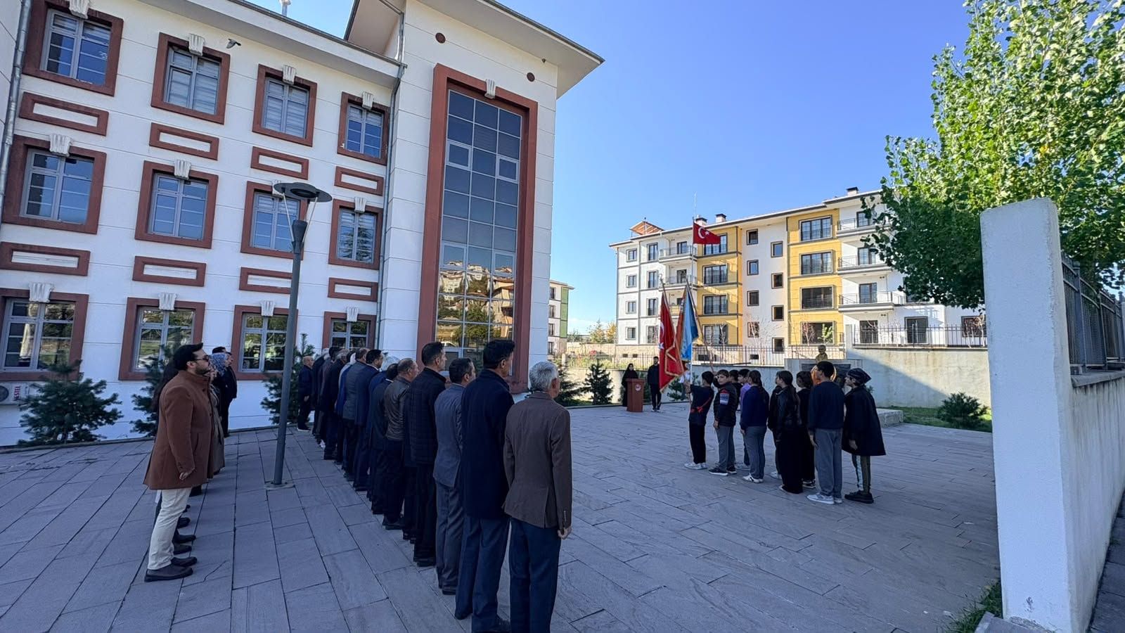 Krgun Muhtarlar Günü1