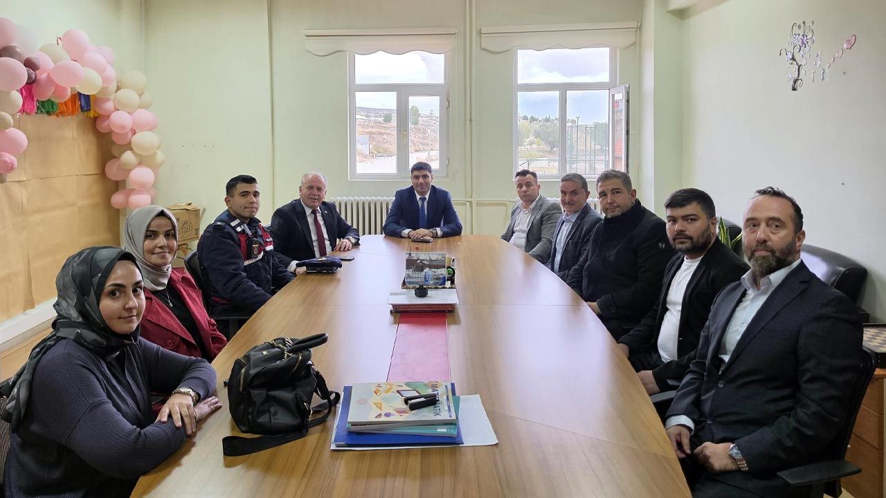 Kursunlu Erasmus Ekibine Basrbelgesi1