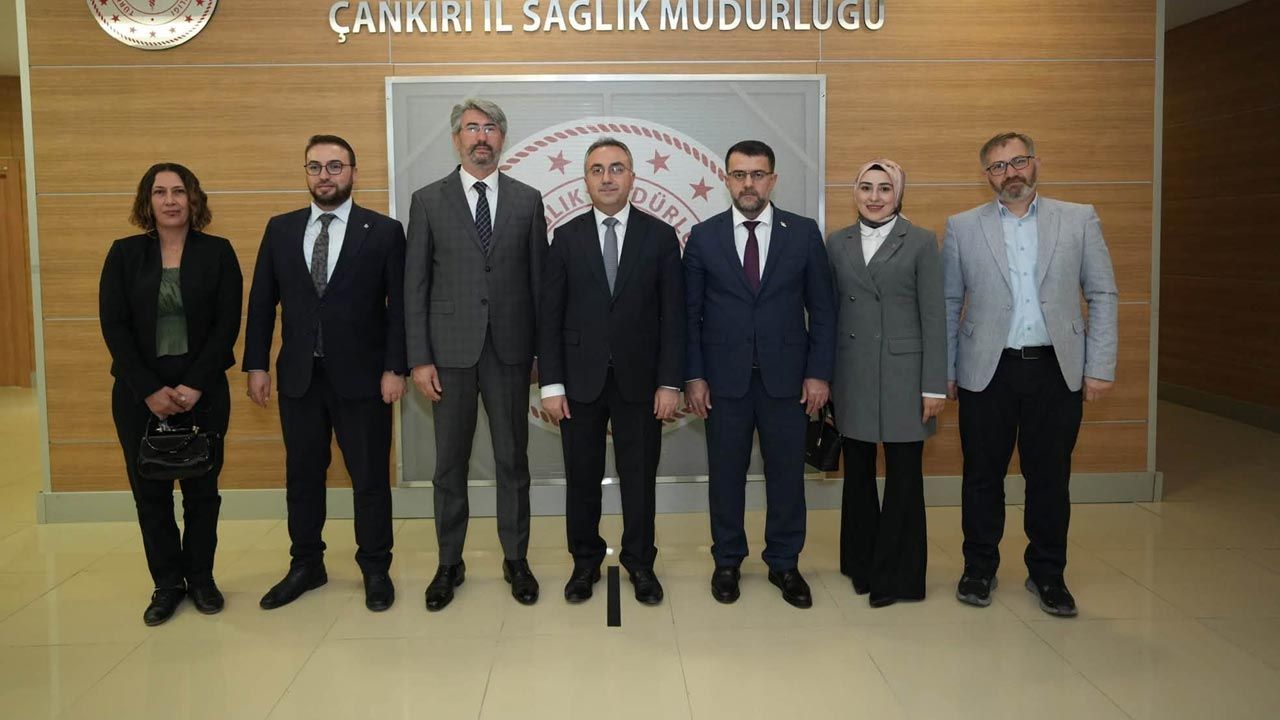 Öz Sağlık-İş Sendikası heyetinden İl Sağlık Müdürü Bulut’a ziyaret