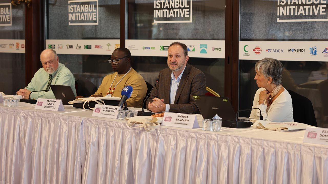 Yeşilay’ın ev sahipliğinde 7. İstanbul İnisiyatifi Zirvesi başladı
