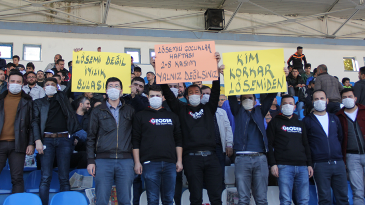 1074 Çankırı Spor taraftarından LÖSEV’e destek!