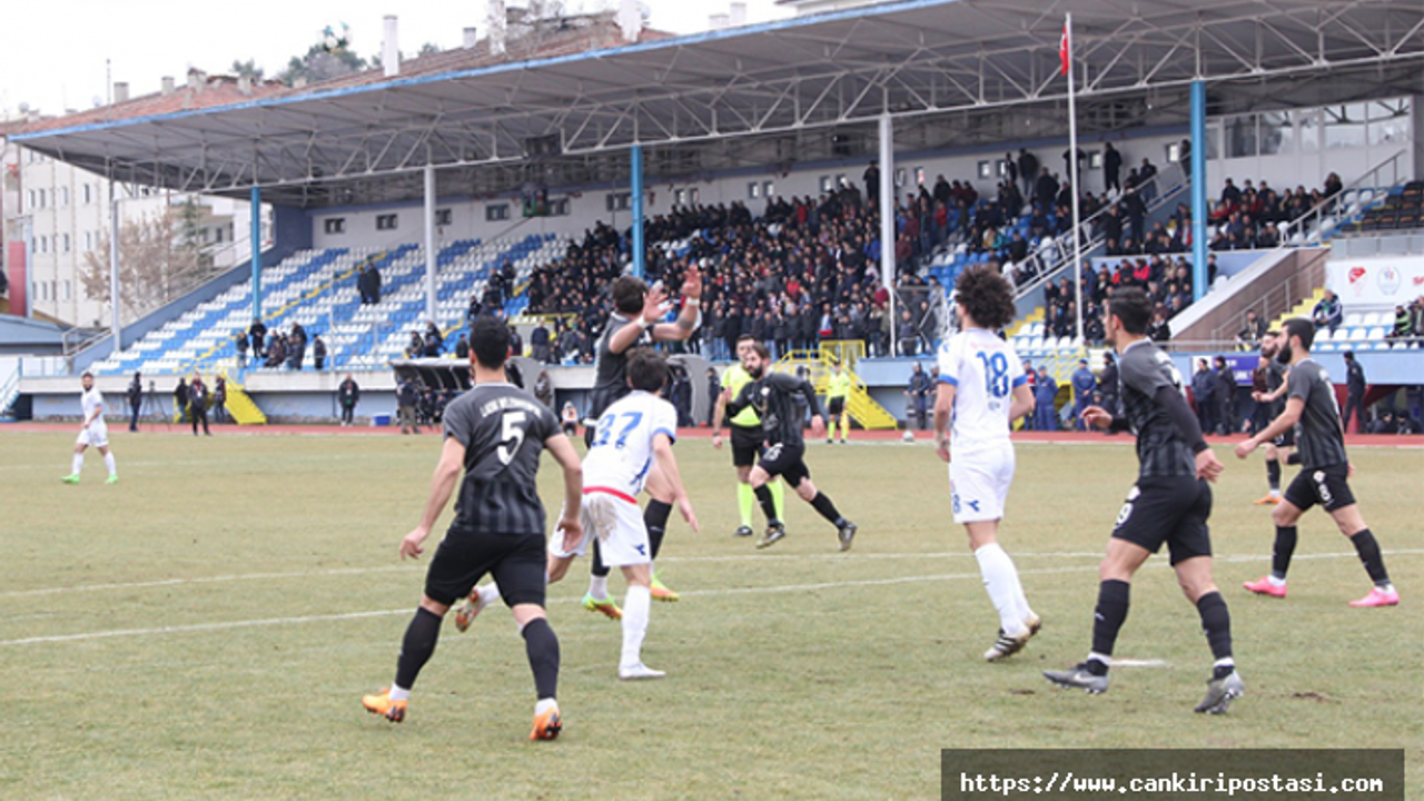 1074 Çankırıspor evinde ağır yaralı!