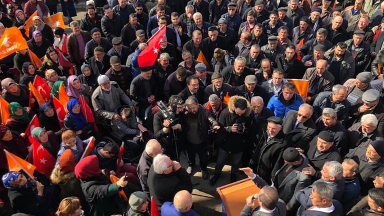 Çerkeş’te miting gibi seçim bürosu açılışı!