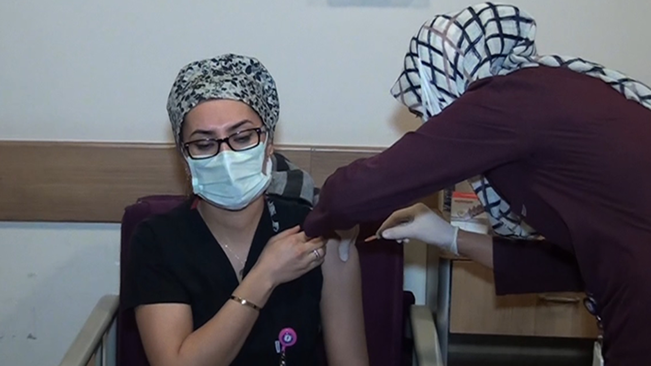 Çankırı’da ilk CoronaVak aşısı yapıldı!