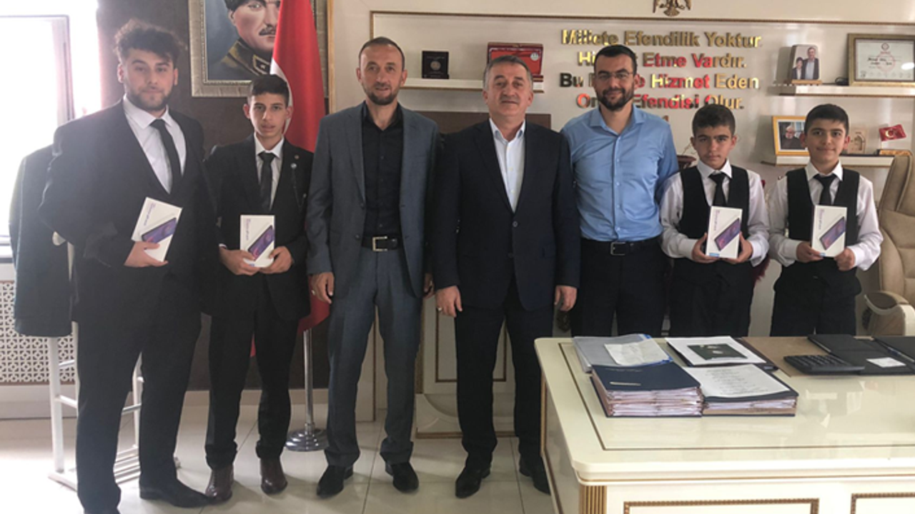 Ilgaz Erkek Kuran Kursu ilk hafızlarını verdi!