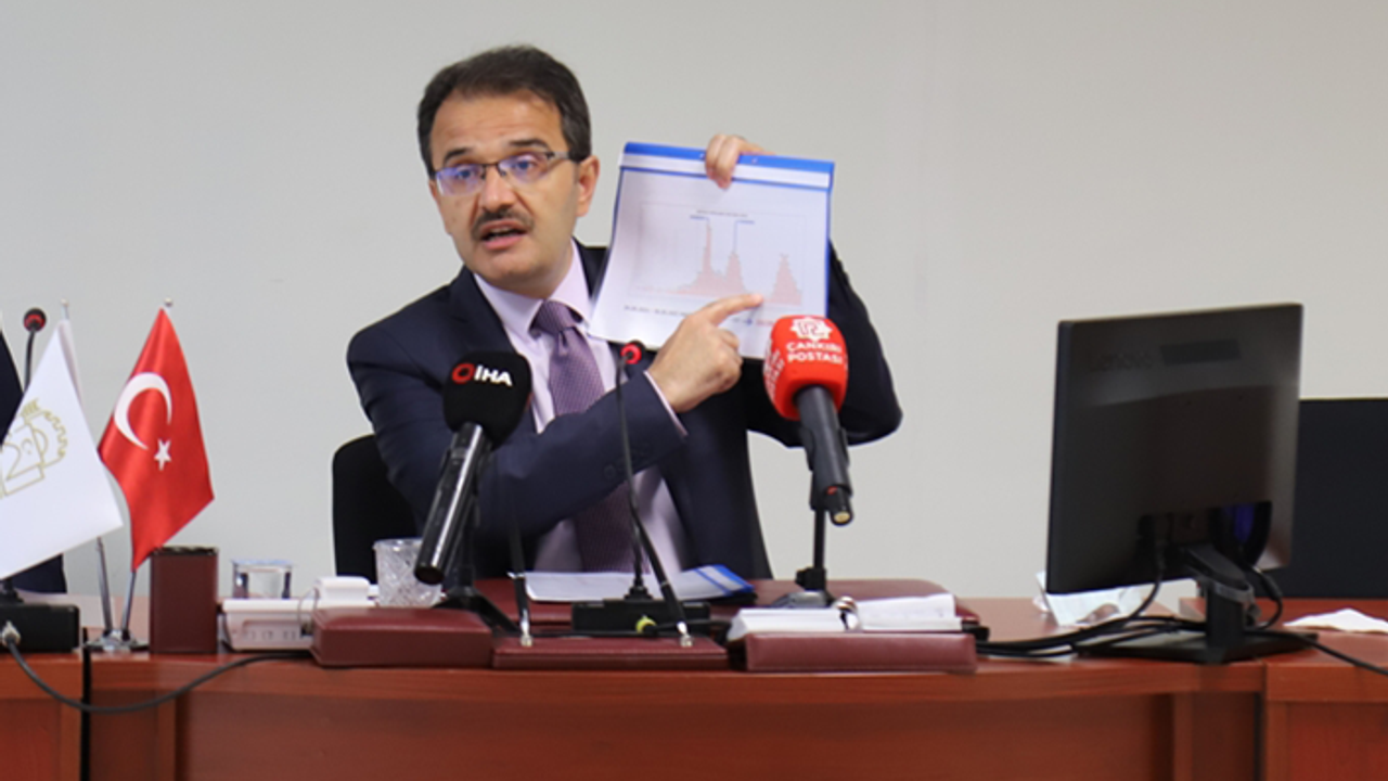 Vali Ayaz: Sırası gelen vatandaşlarımız ivedi olarak aşı olmalı