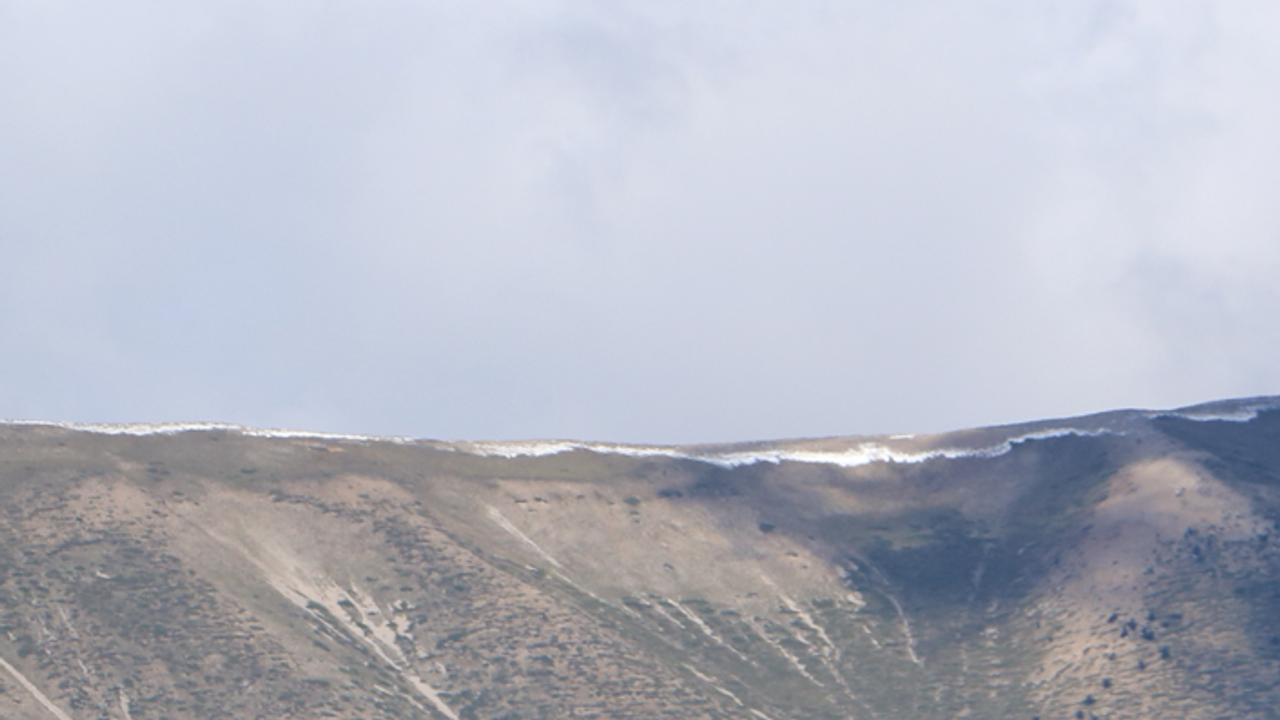 Ilgaz Dağı’na mevsimin ilk karı yağdı
