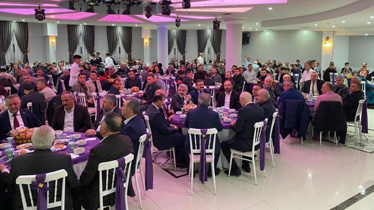 Yapraklı Dernekler Federasyonu iftar sofrasında buluşturdu