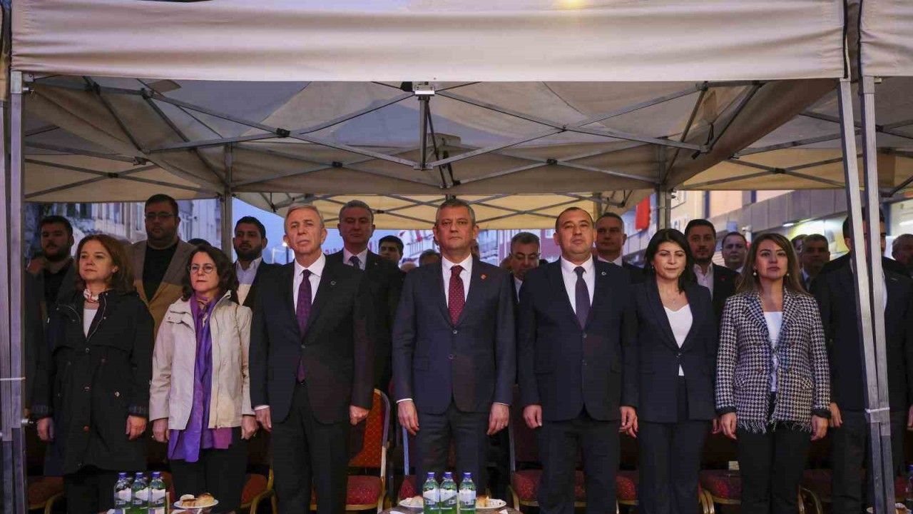 CHP Genel Başkanı Özel: "CHP bu ülkenin varlığının, birliğinin, bütünlüğünün teminatıdır"