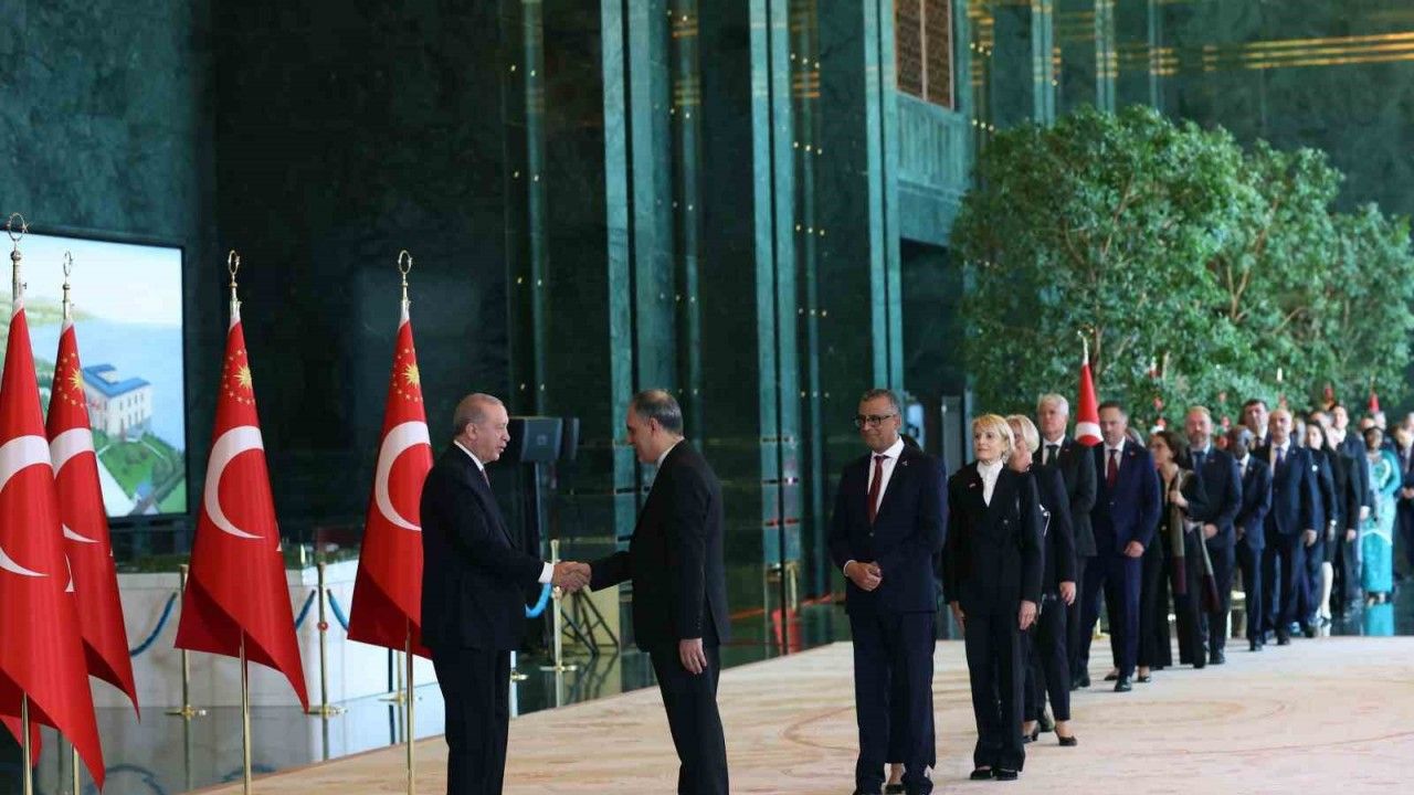 Cumhurbaşkanı Erdoğan, 29 Ekim Cumhuriyet Bayramı tebriklerini kabul etti