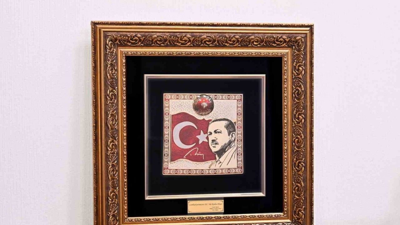 MHP Genel Başkanı Bahçeli’den Cumhurbaşkanı Erdoğan’a hediye