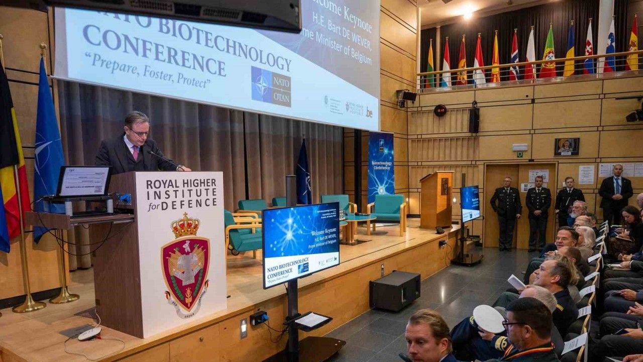 NATO, ilk biyoteknoloji konferansını gerçekleştirdi: "Tarihi bir toplantı"