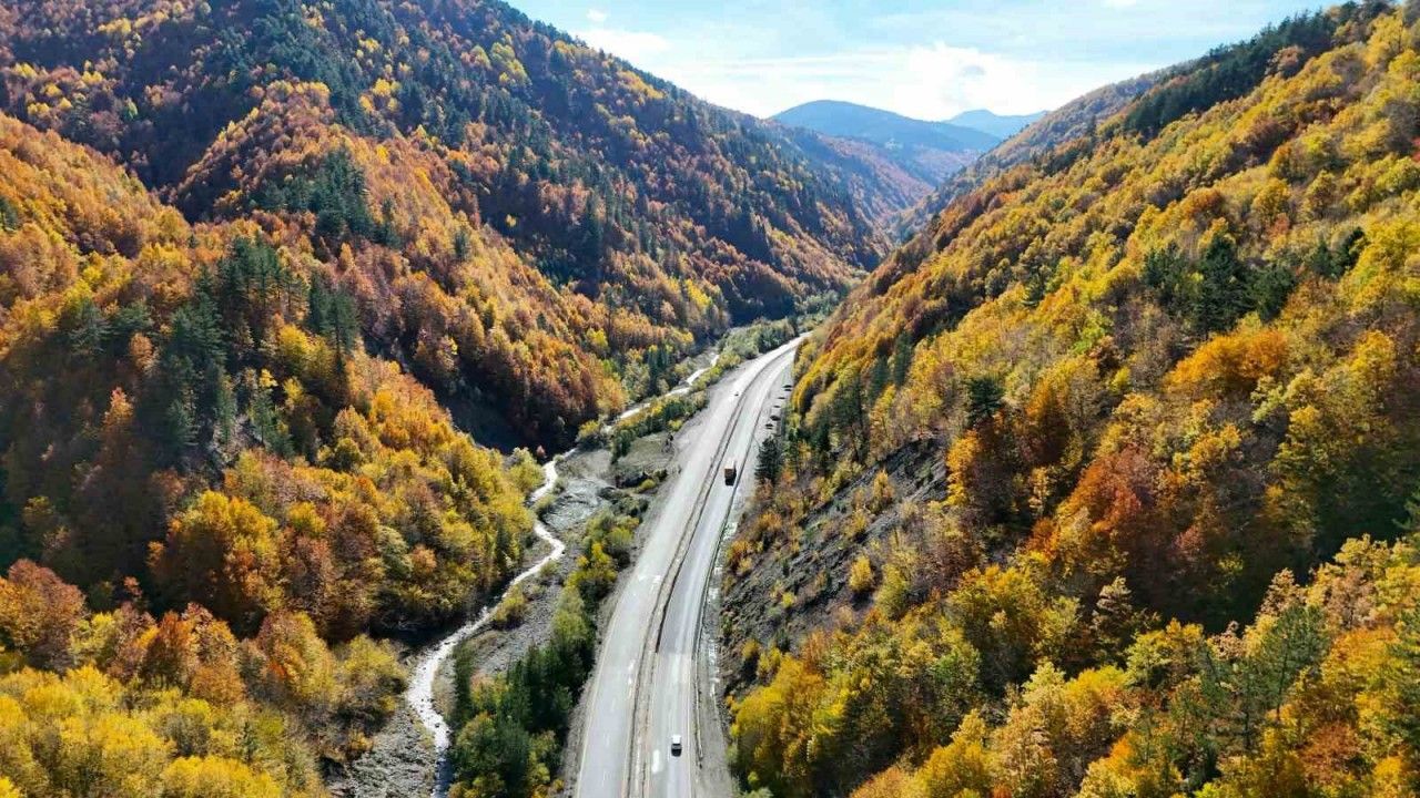 Sonbaharla Kastamonu ormanlarının mest eden buluşması