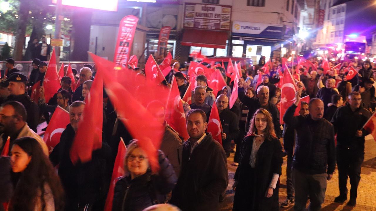 Ilgaz’da Cumhuriyet Coşkusu Fener Alayıyla Başladı