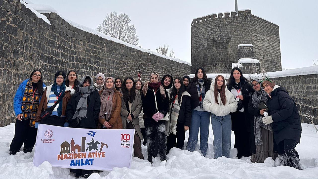 Çankırı Nevzat Ayaz SBL Öğrencilerinden Bitlis’e Kültürel Yolculuk