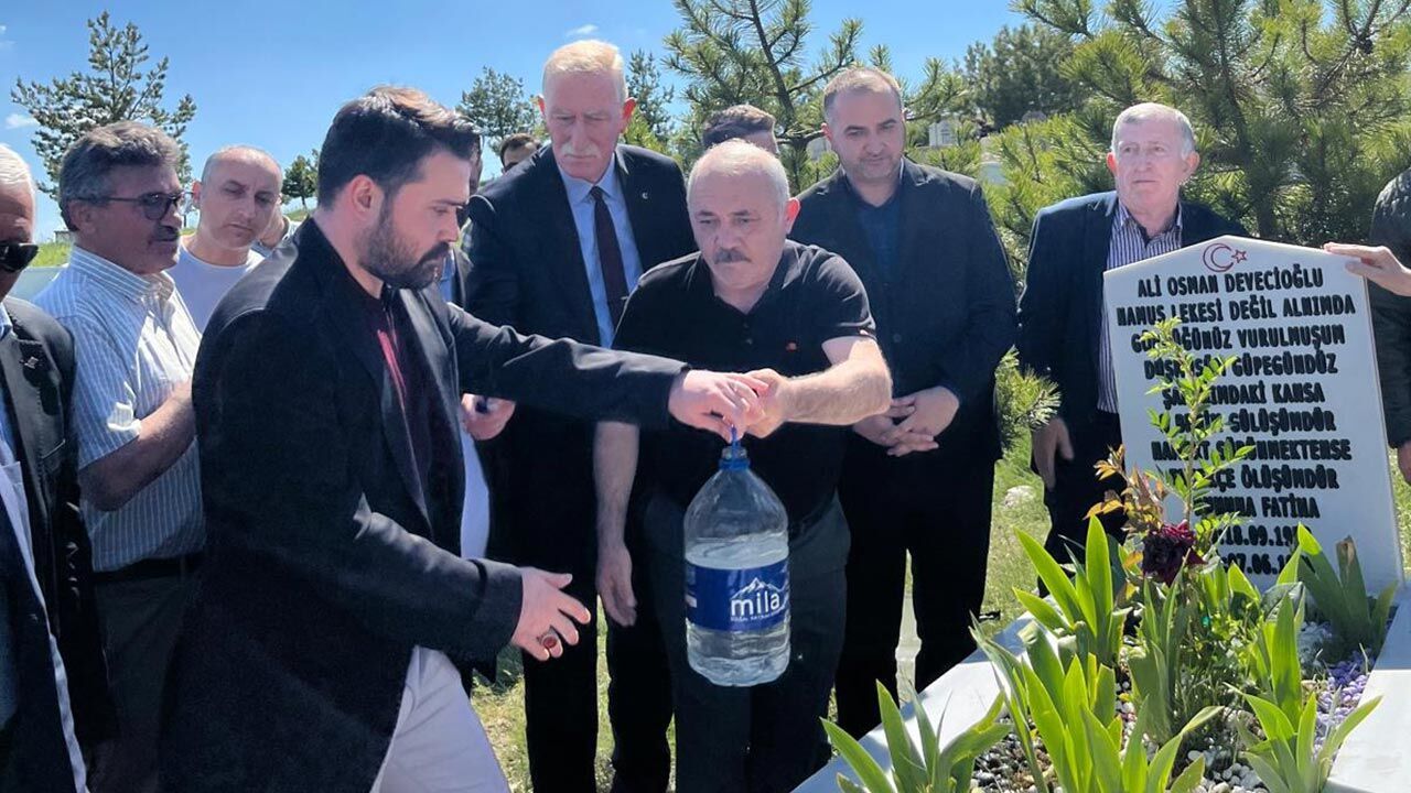 Şehit Devecioğlu Çerkeş'te kabri başında anıldı