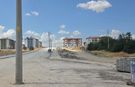Kurşunlu TOKİ’de elektrik direkleri yol ortasında kaldı!