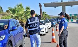 Çeşme’ye tatilde 288 bin araç giriş yaptı