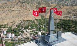 Uludereli 154 şehidin ismi anıt üzerinde yaşatılıyor