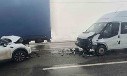 Bitlis’te zincirleme trafik kazası: 31 yaralı