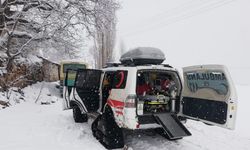 Kar paletli ambulans Çankırı'nın zorlu kış şartlarında hayat kurtarıyor